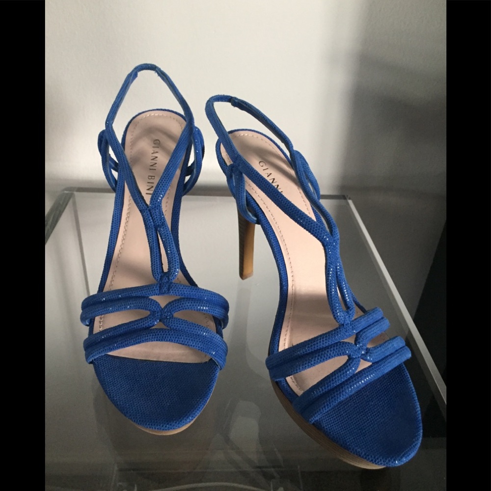 NEW Gianni Bono Heels